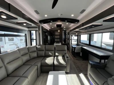 2026 Jayco BIGHORN - Photo 2
