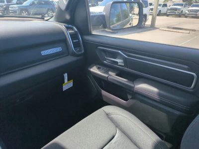 2026 Ram 1500 — photo 17 view