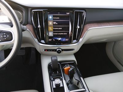 2022 Volvo S60 Recharge Plug-In Hybrid — photo 20 view