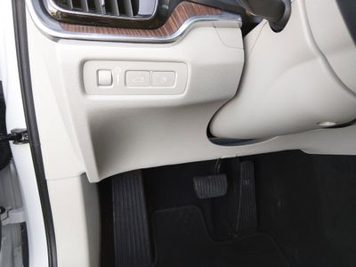 2022 Volvo S60 Recharge Plug-In Hybrid — photo 13 view