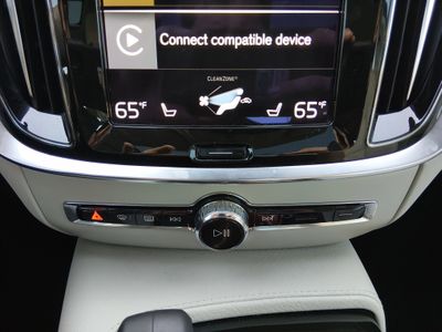 2022 Volvo S60 Recharge Plug-In Hybrid — photo 19 view