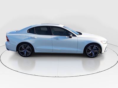 2022 Volvo S60 Recharge Plug-In Hybrid — photo 8 view