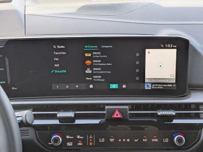 2026 Kia Sportage Plug-In Hybrid — photo 21 view