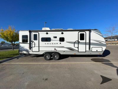 2024 Keystone RV Cougar Half-Ton — photo 8 view