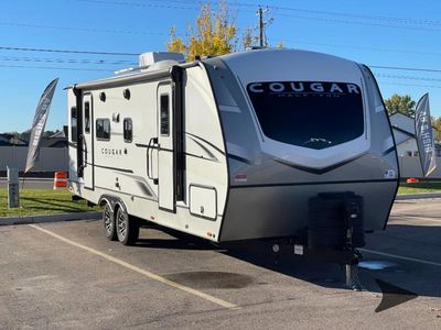2024 Keystone RV Cougar Half-Ton — front three-quarter view