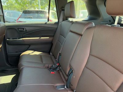 2025 Honda Passport — photo 9 view