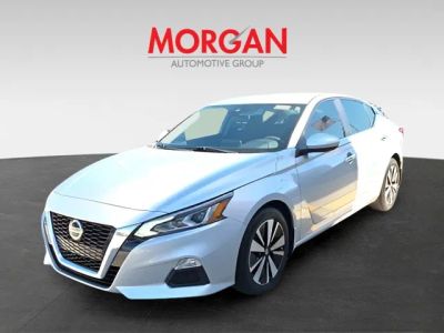 2022 Nissan Altima — photo 8 view