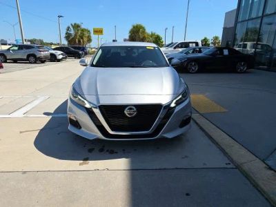 2022 Nissan Altima — photo 9 view