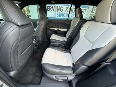 2024 Lexus TX - Photo 8