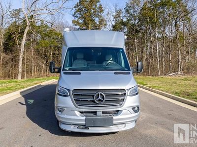 2022 Airstream Atlas MURPHY in Silver — front three-quarter view