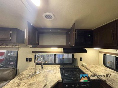 2016 Forest River RV Cherokee - Photo 15
