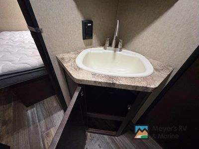 2016 Forest River RV Cherokee - Photo 36