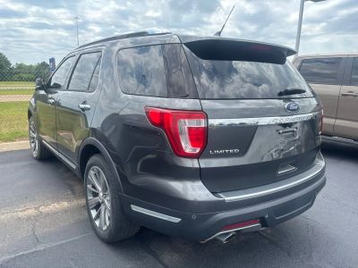 2018 Ford Explorer - Photo 3