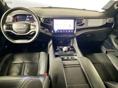 2024 Jeep Grand Wagoneer — photo 26 view