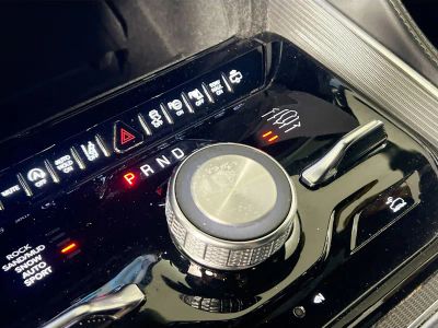 2024 Jeep Grand Wagoneer — photo 21 view