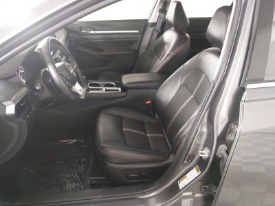 2025 Nissan Altima - Photo 19