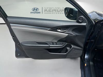 2016 Honda Civic Sedan — photo 17 view