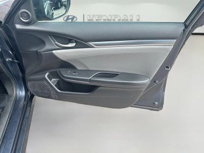 2016 Honda Civic Sedan — photo 30 view