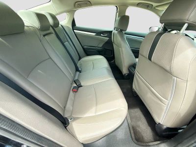 2016 Honda Civic Sedan — photo 25 view
