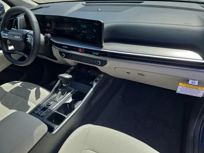 2026 Kia Sorento — photo 12 view