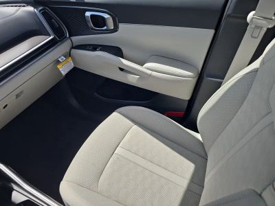 2026 Kia Sorento — photo 16 view