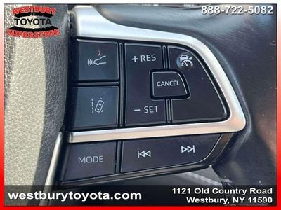 2023 Toyota Highlander — photo 26 view