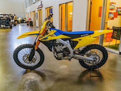 2026 Suzuki RM-Z450 - Photo 6