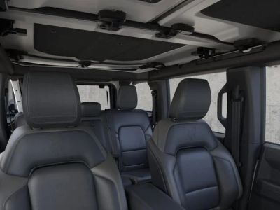 2026 Ford Bronco — photo 12 view