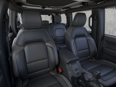 2026 Ford Bronco — photo 10 view