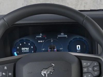 2026 Ford Bronco — photo 13 view