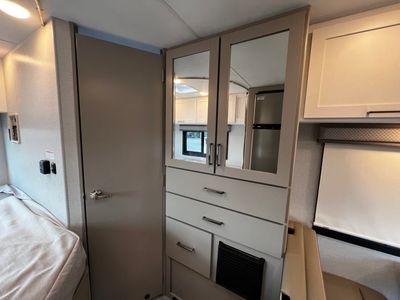 2026 Thor Motor Coach CHATEAU - Photo 15