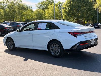 2024 Hyundai Elantra SEL - Photo 11