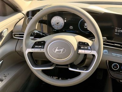 2024 Hyundai Elantra SEL - Photo 20