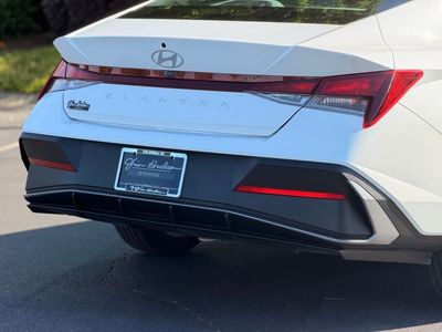 2024 Hyundai Elantra SEL - Photo 15