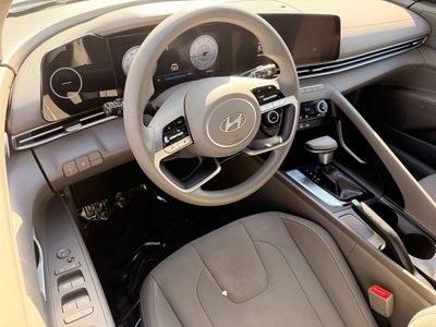 2024 Hyundai Elantra SEL - Photo 23