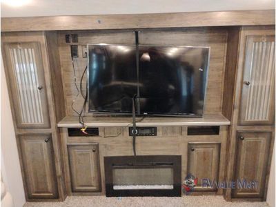 2021 Heartland Bighorn Traveler - Photo 15