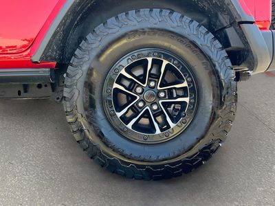 2025 Jeep Wrangler - Photo 29