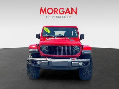2025 Jeep Wrangler - Photo 2