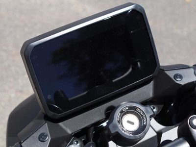 2025 Honda CB750 Hornet - Photo 13