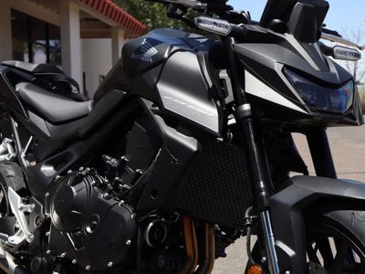 2025 Honda CB750 Hornet - Photo 8