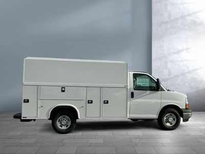 2025 Chevrolet Express Commercial Cutaway - Photo 7