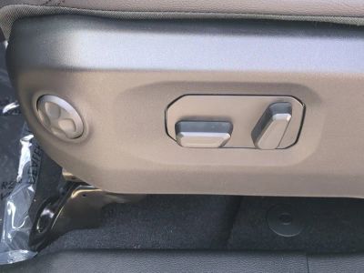 2026 Jeep Gladiator — photo 22 view