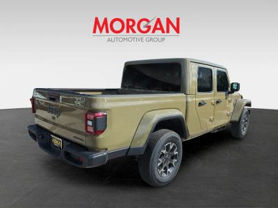 2026 Jeep Gladiator — detail view
