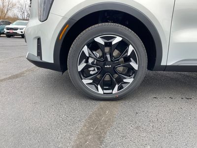 2026 Kia Sorento — photo 16 view