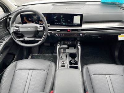 2026 Kia Sorento — photo 13 view