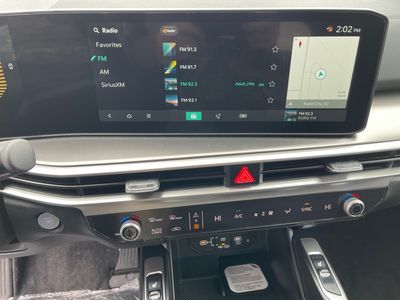 2026 Kia Sorento — photo 11 view