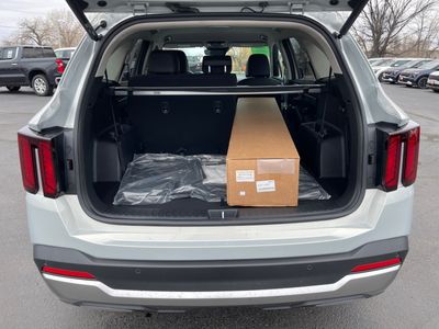 2026 Kia Sorento — photo 17 view