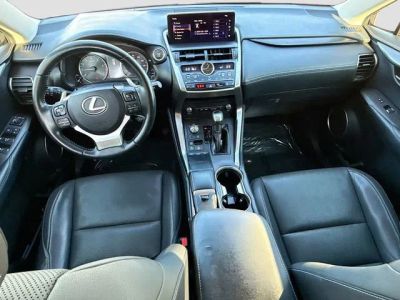 2019 Lexus NX — photo 16 view