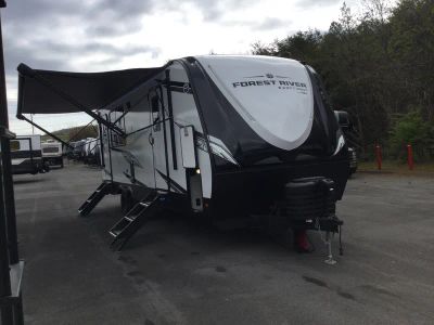 2025 East to West Alta 2375KRK — front three-quarter view