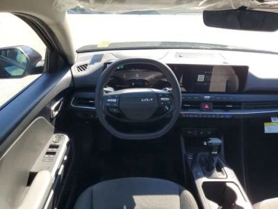 2025 Kia K4 — photo 22 view